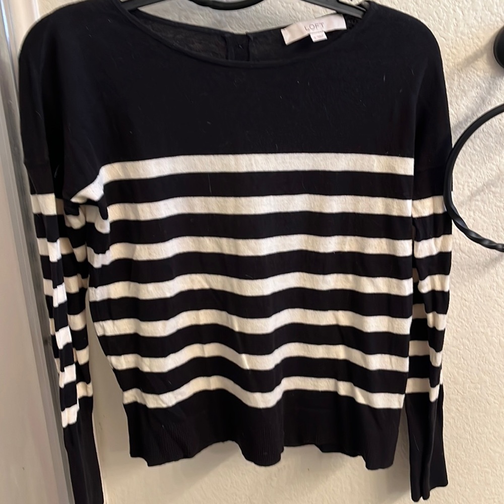 Black and white long sleeve sweater